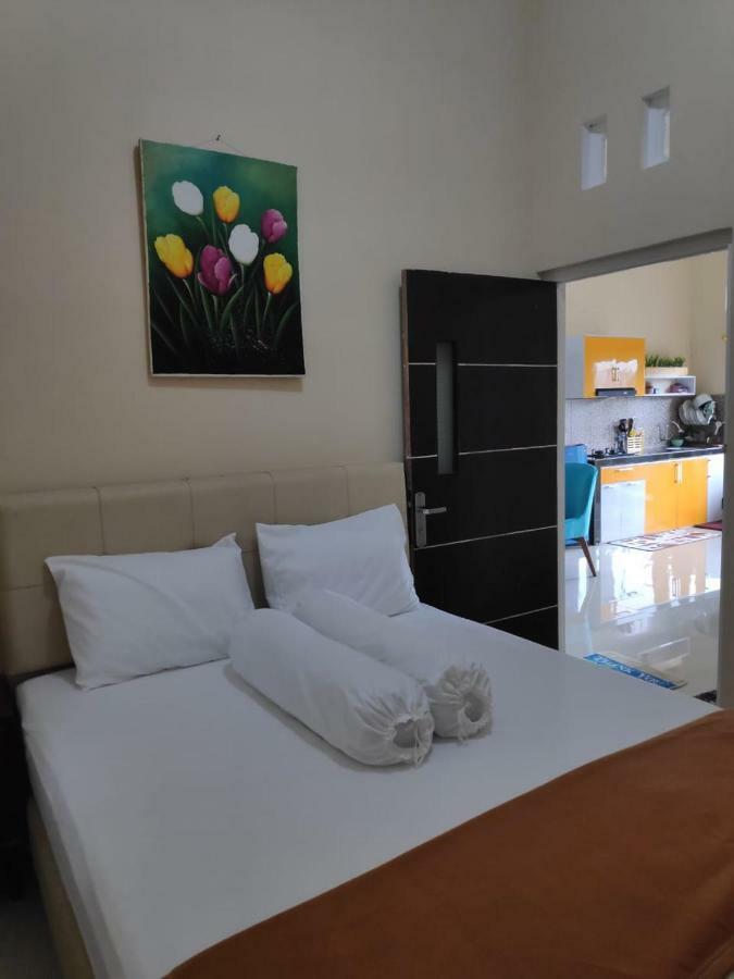 Homestay Wahyudi 1 Syariah Tlekung Exteriér fotografie